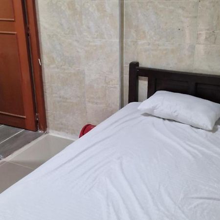 Porta Marina Hotell Santa Marta  Exteriör bild